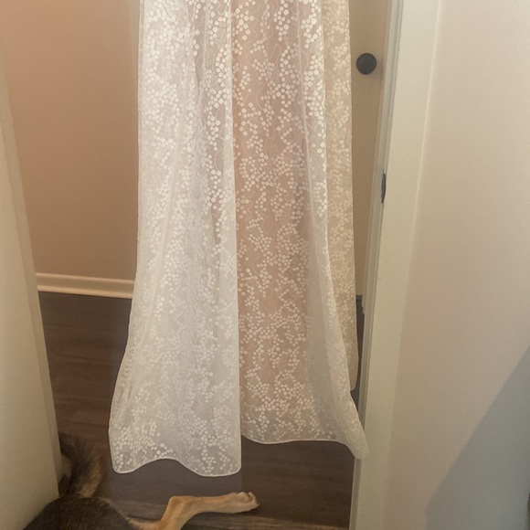 Wedding Dress (new) - Picture 5 of 6